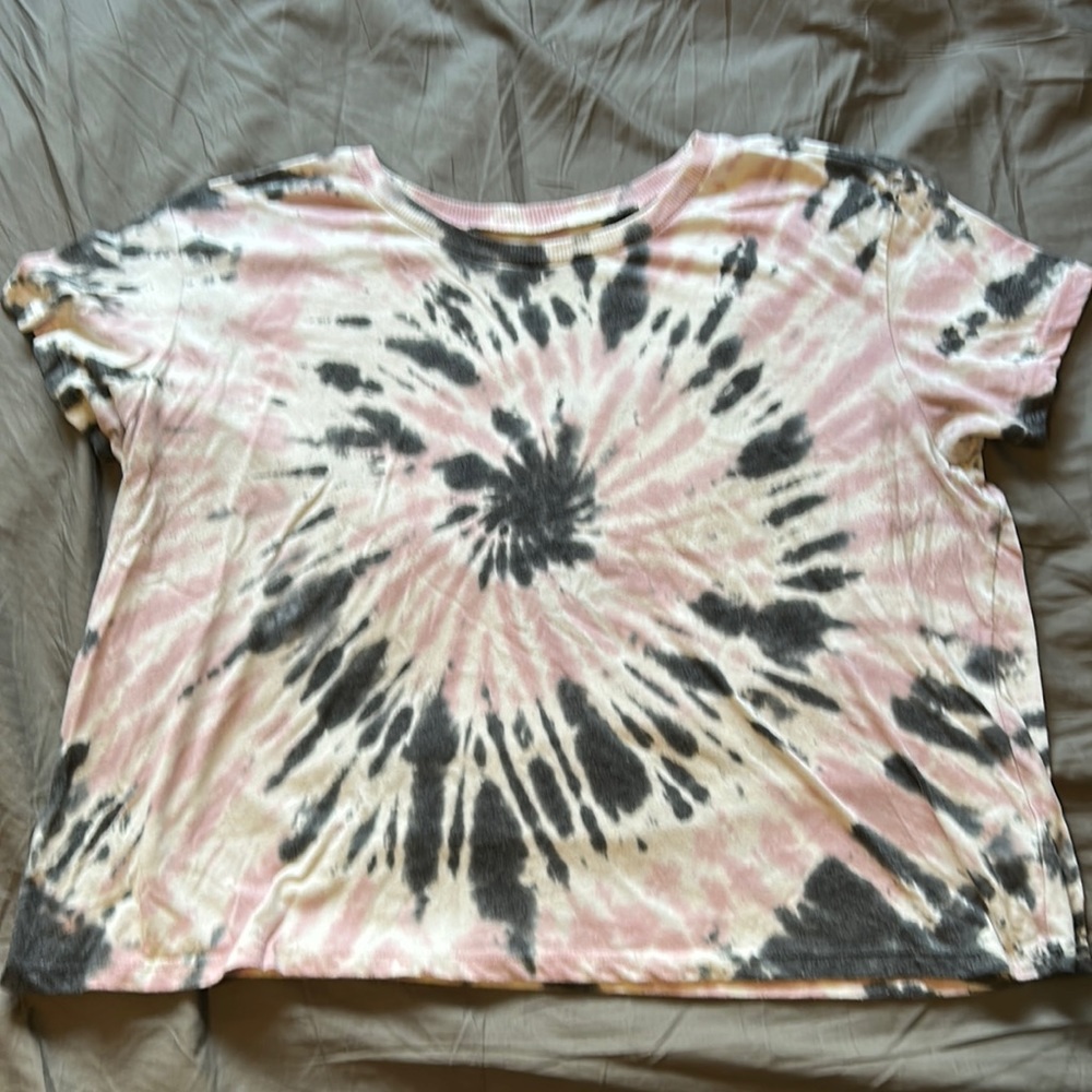 Pink/Grey Tie-Dye Cropped Tee
